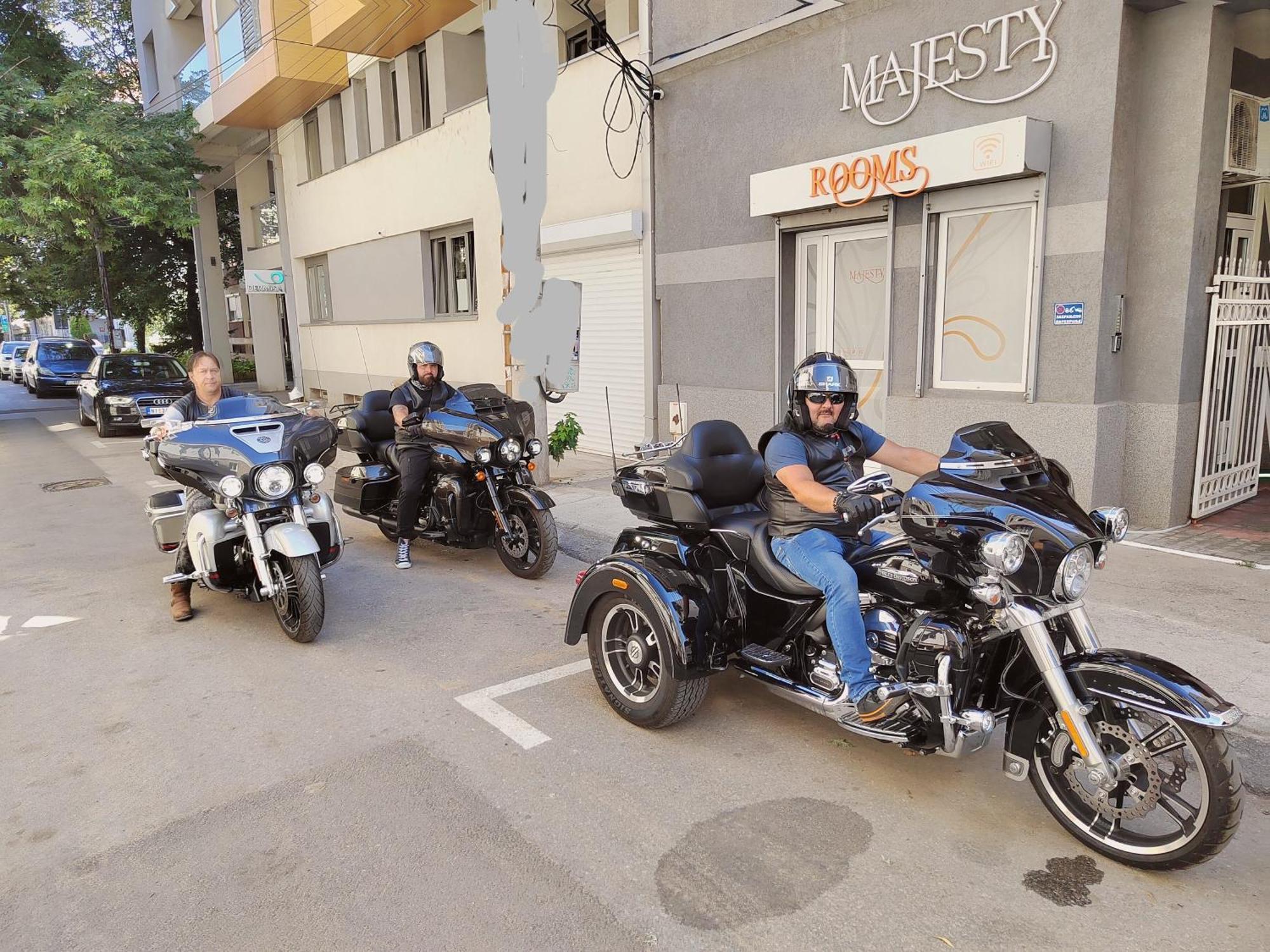 Bed And Breakfast Majesty Ni 외부 사진