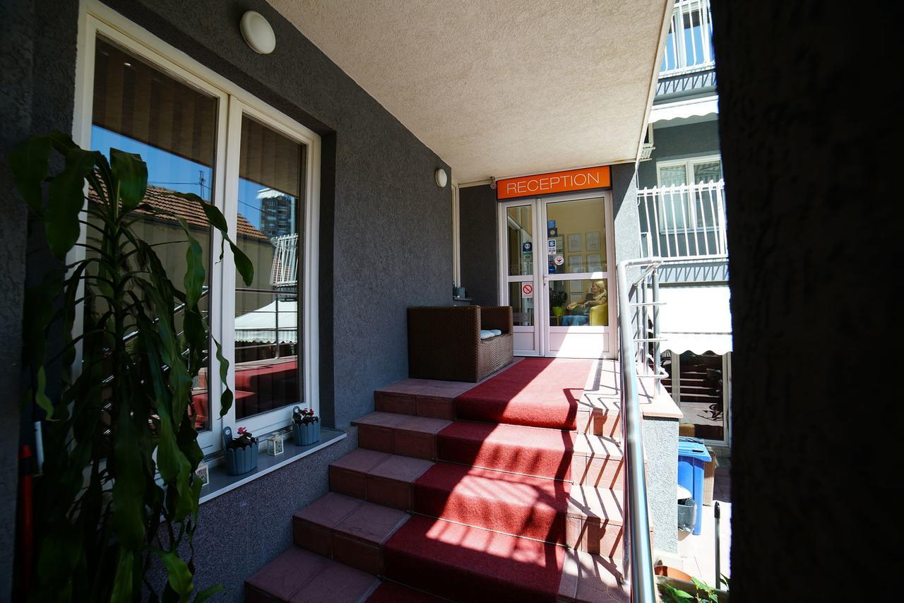 Bed And Breakfast Majesty Ni 외부 사진
